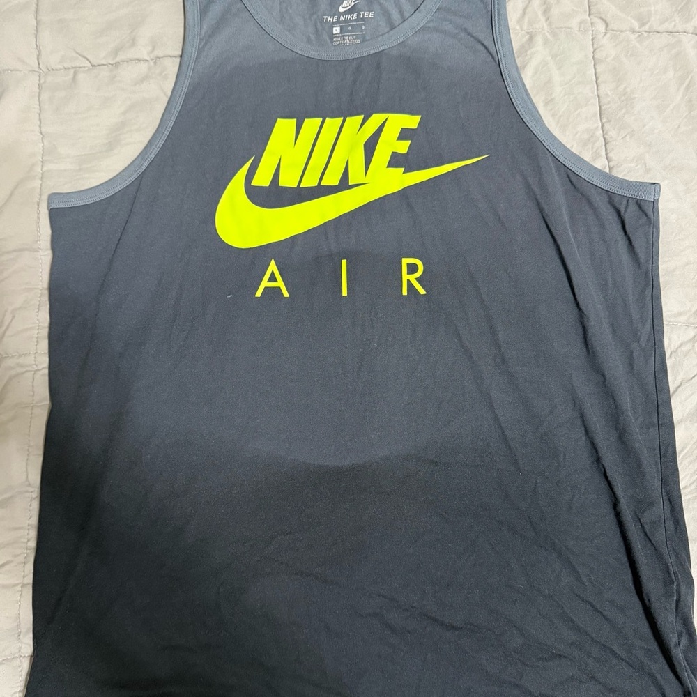 Nike Air Men’s Tank Tops – Size L (Athletic Cut)